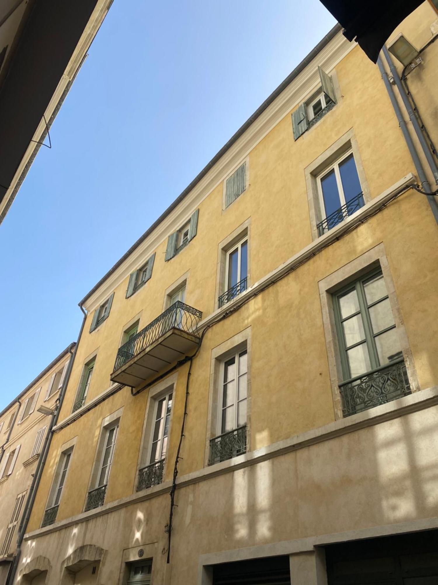 La Halte Des Arenes De Nimes Emeraude, Havre De Paix En Ville Extérieur photo